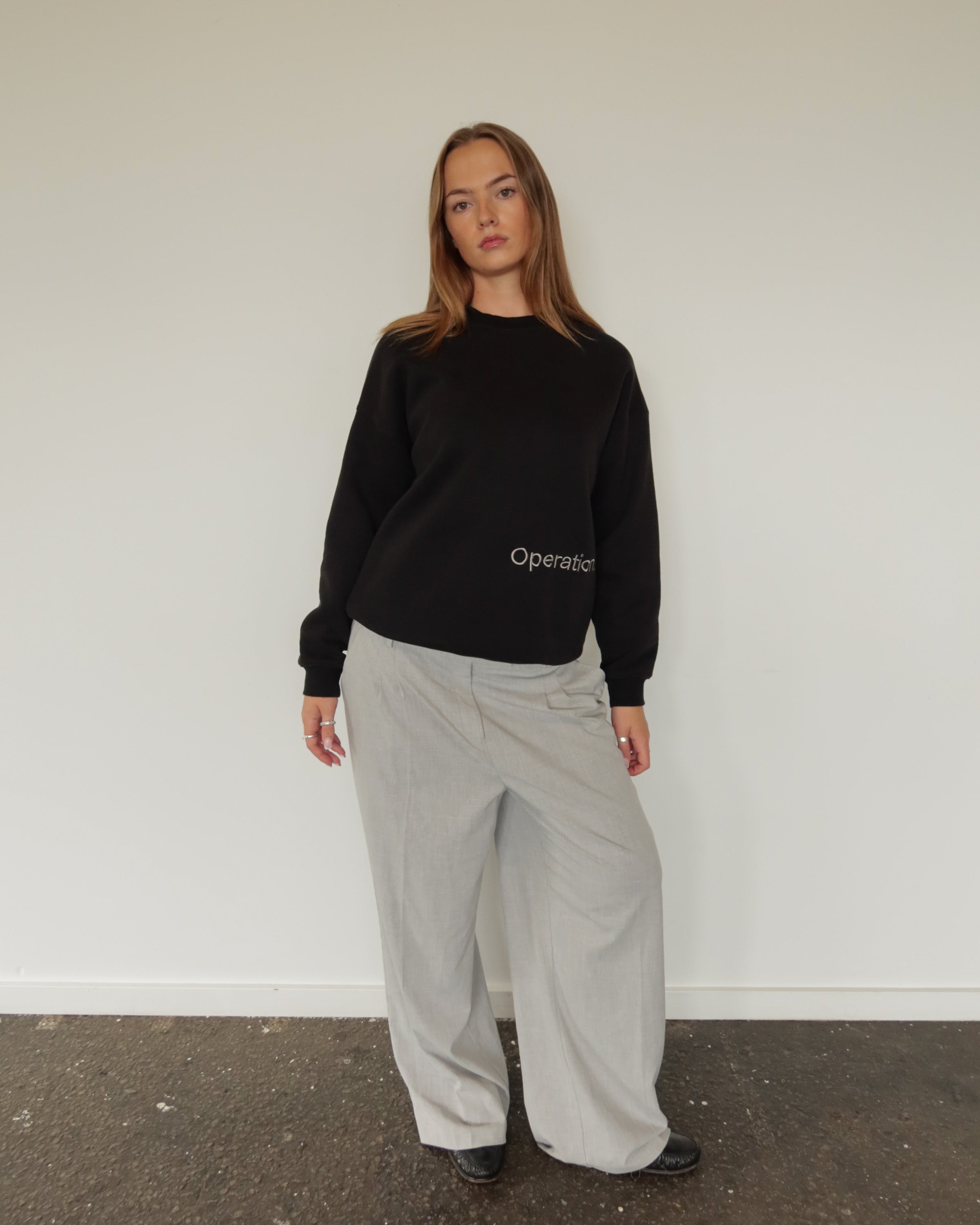 Coen Crewneck Black.