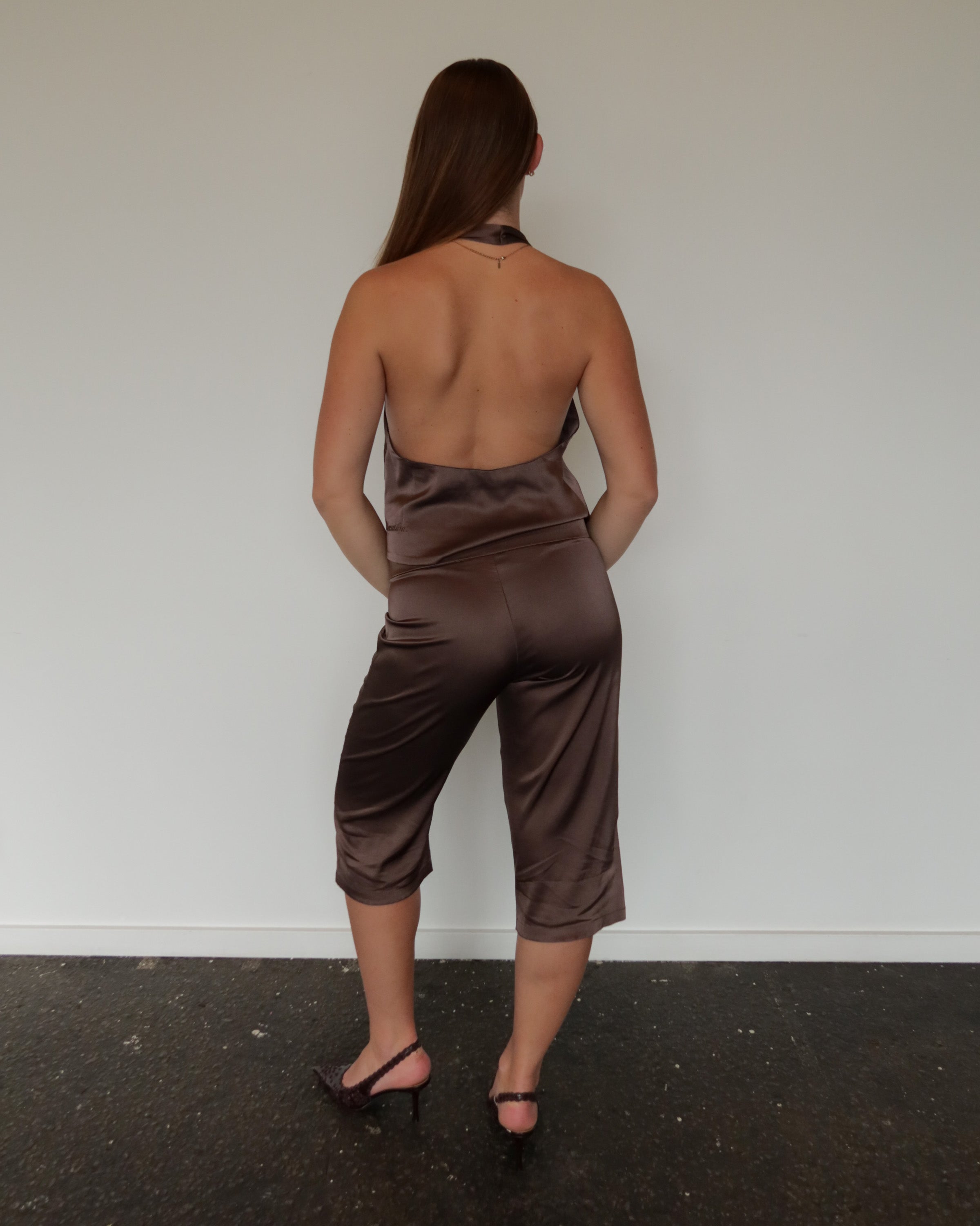 Alia Capri Mocha.