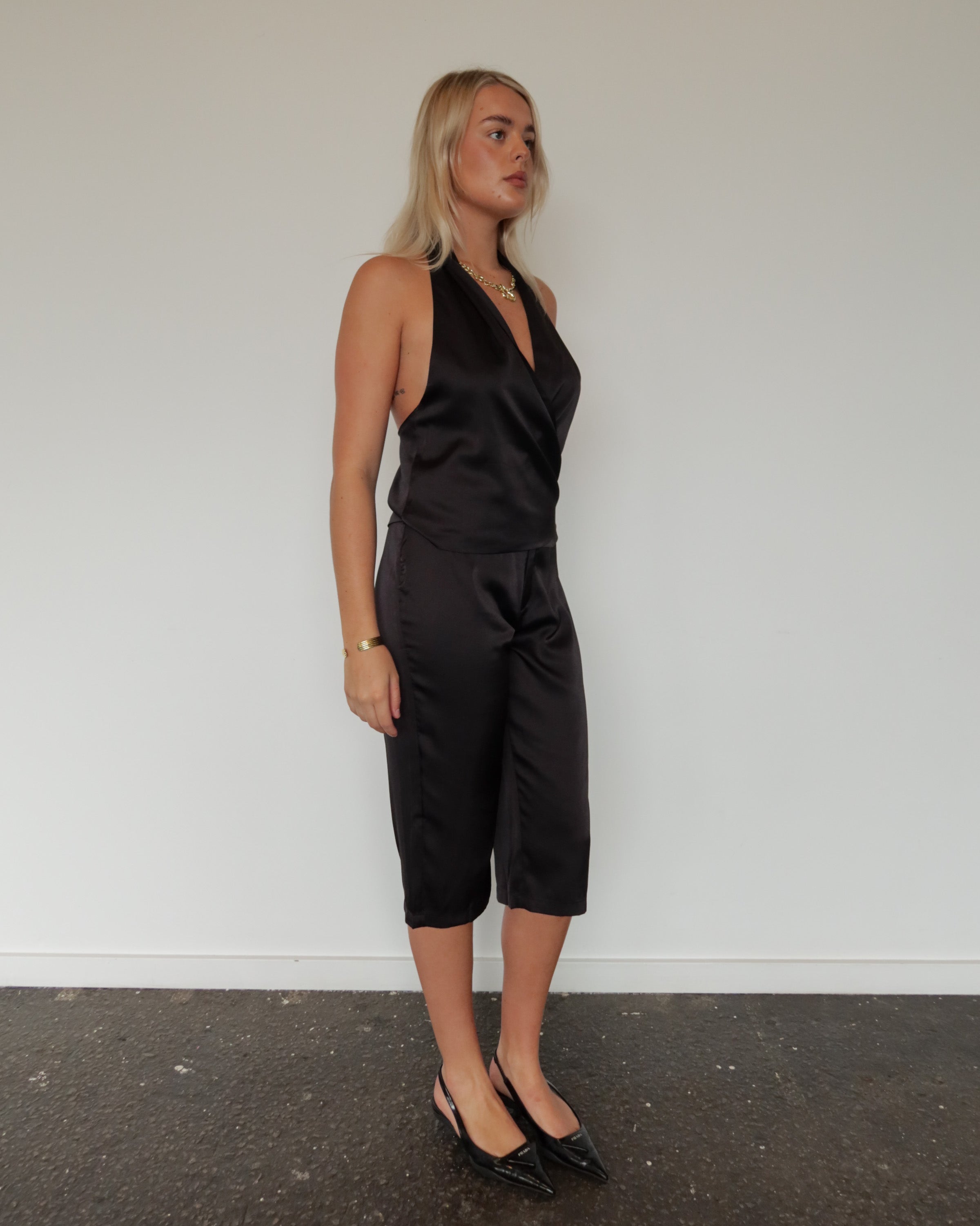 Alia Halter Black.