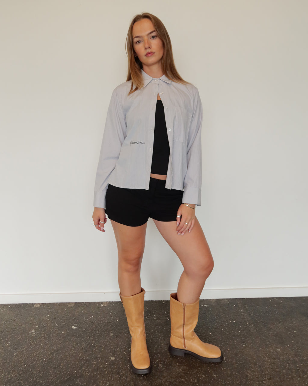 Laila Shirt Grey.