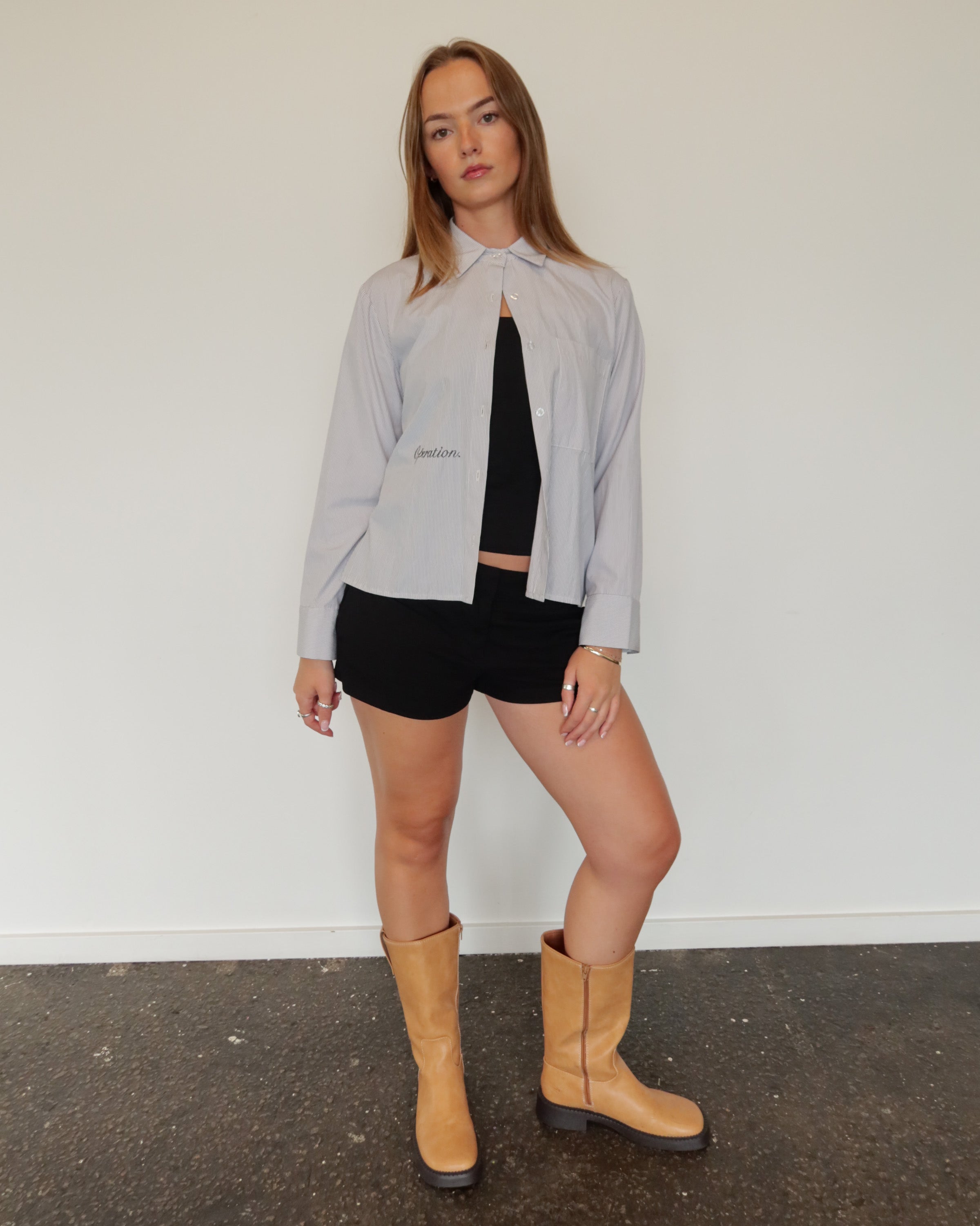 Laila Shirt Grey.